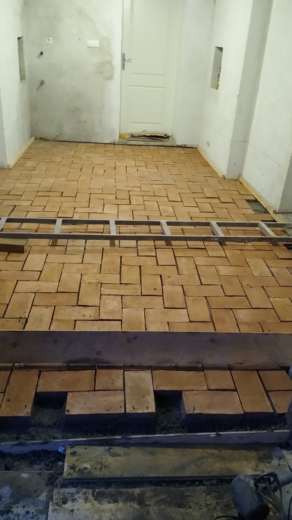 IMG 20221103 171954689 (576x1024)